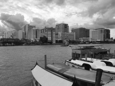 The river black and white Stock Photos