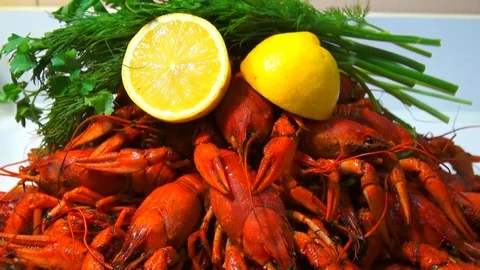 River boiled crayfish a good snack to beer. Waiter puts on the table a plate of Stock Footage 120003220