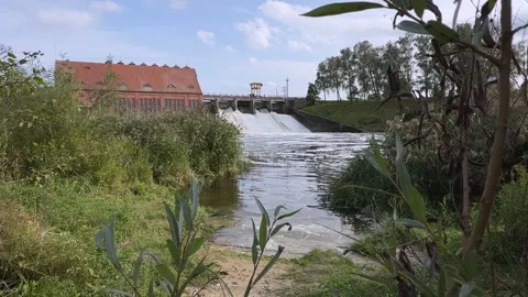 River Dam and Water Flow Concept of Control Energy Nature Vidéo 336459951