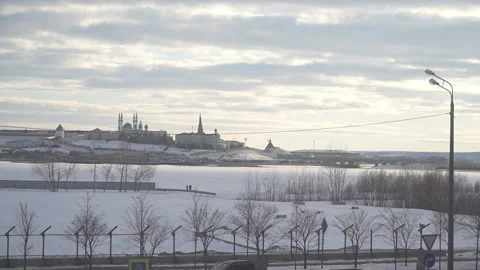 River divides winter metropolis creating calm contrast Stock Footage 321946917