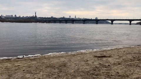 River Dnipro - Relax Stockbeeldmateriaal 87716147