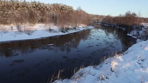 River during the ice drift. Spring in Russia. 動画素材 144442806