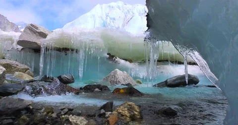 River at Everest Base Camp on the glacier Khumbu, Nepal Himalayas. Stock Footage 66824075