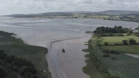 River Exe Devon England Topsham Abandoned Barge Vídeo Stock 120255613