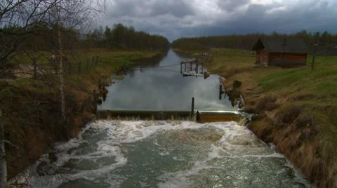 River flowing 4 Vídeos de archivo 7753775