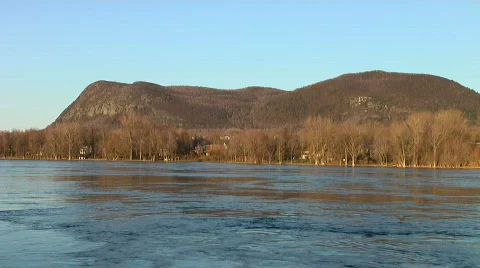 River flowing with Mountain HD 動画素材 420309