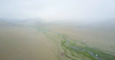 River flows along the mountains in Mongolia Stock-Footage 119123151
