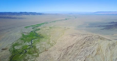 River flows along the mountains in Mongolia Stock-Footage 119162812