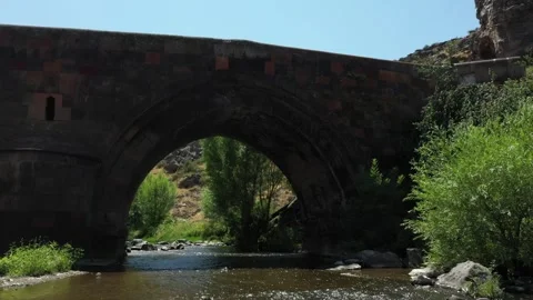 A river flows over the bridge 2 Video stock 335525060