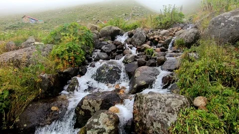 River 库存影片 94999135