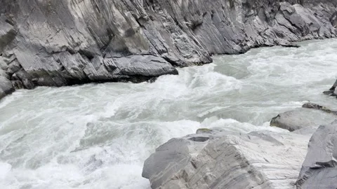 River Video stock 153952665