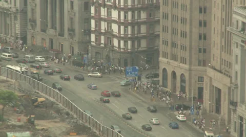 River front top shot, pull to reveal city centre Stock Footage 38171703