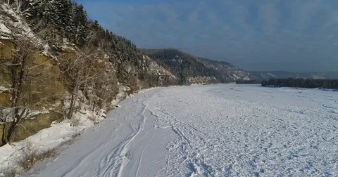 The river froze Stock Footage 83180478