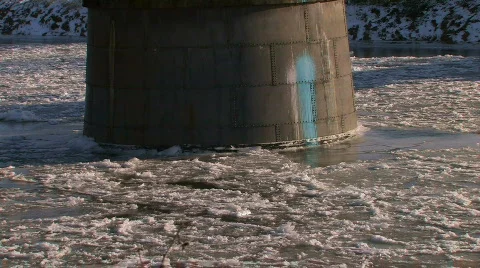 River frozen static Video stock 307200