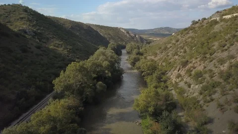 River in a green valley Stock-Footage 129289831