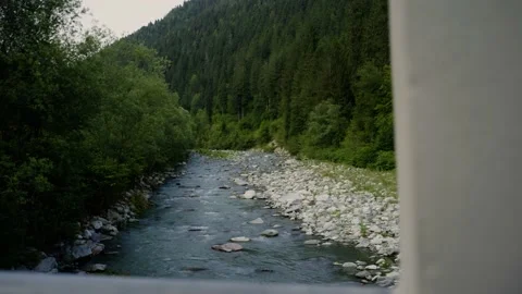 River in Italy Video stock 204030367