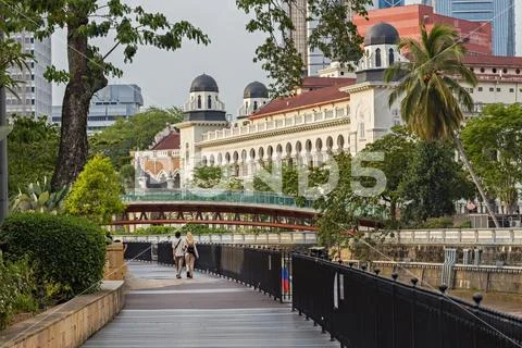 River of life walk in Kuala Lumpur Malaysia ~ Premium Photo #236359179