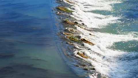 River little waterfall 스톡 동영상 91899134