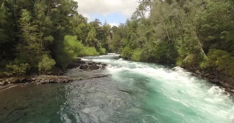 River low flight at Huilo Huilo Park - Patagonia - Chile 스톡 동영상 78204655