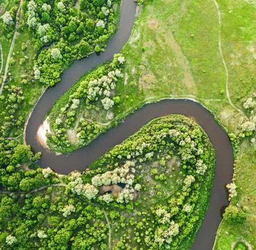 River in the meadows Stockfoto's