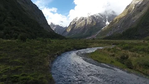 River Mountains Vídeos de archivo 75621962
