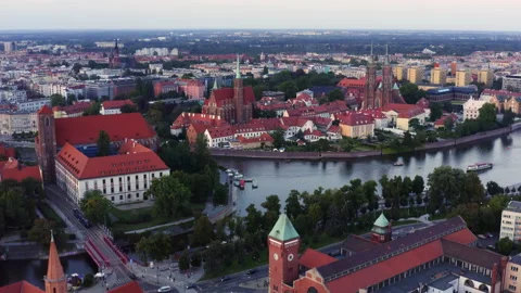 River Oder, St. John cathedral, Collegiate Church of Holy Cross St. Bartholomew Stock Footage 218667207