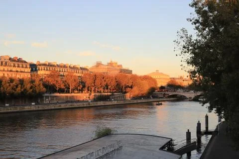 River paris Stock Photos