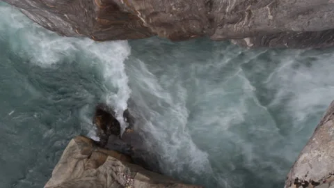 River Parvati. Rapid Fall of water Stock-Footage 89590738