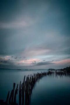 River Pilings Foto stock