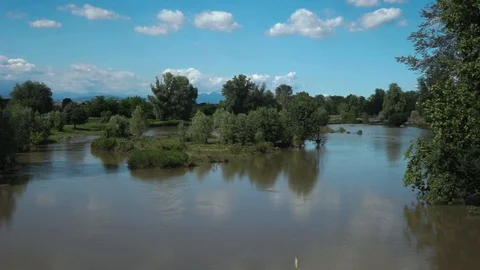 River in the Pò Valley Video stock 91118193