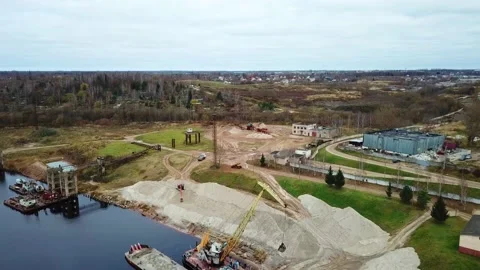 In the river port of Vitebsk Stock Footage 142992987