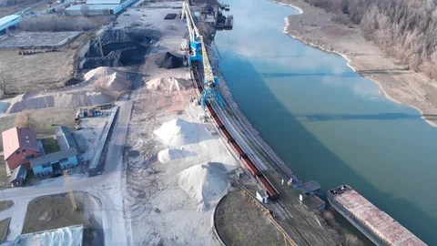 River sand factory Stock Footage 129598662