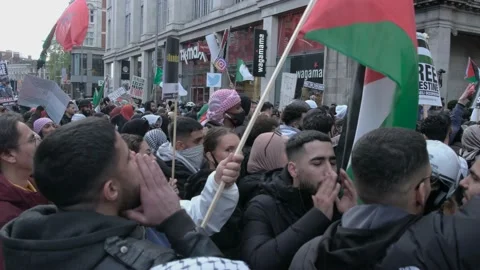 "From the river to the sea, Palestine will be free" free Palestine chant London Stock Footage 155502993