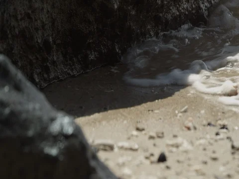 River sea rock close 스톡 동영상 79705227