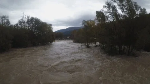 River Serio in flood Vídeo Stock 97398758
