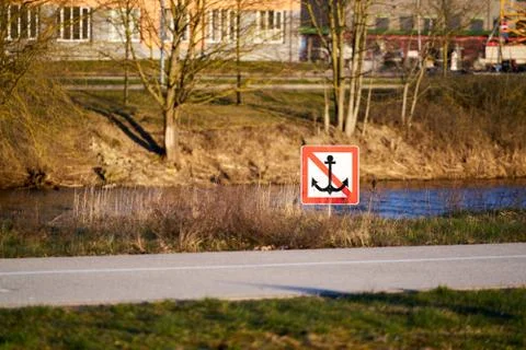 River sign also called sea sign on the shore line, pipeline is crossing, do n Foto stock