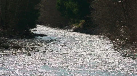 River in slow motion Video stock 49042259