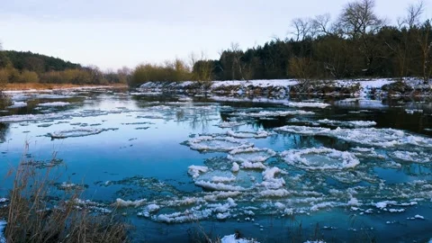 River With Snow And Ice In The Winter Video stock 257499484
