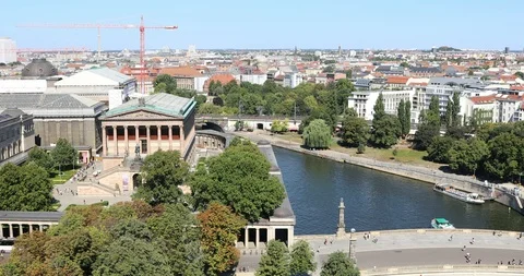 River Spree aerial view Vidéo 96222748