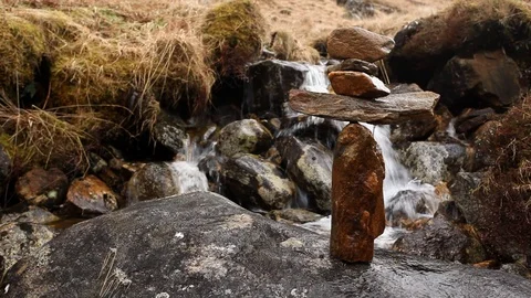 A river with a stone tower 스톡 동영상 102564025
