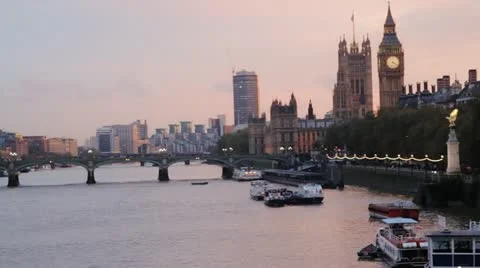River Thames and Big Ben at sunset, London Stock-Footage 20472624