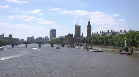 The River Thames and Big Ben typical London skyline Stock-Footage 39966446