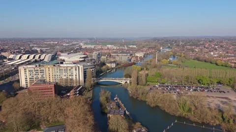 River Thames drone video of Reading in Berkshire, England Stock Footage 331115389