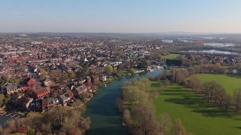 River Thames drone video of Reading in Berkshire, England Stock Footage 331116396