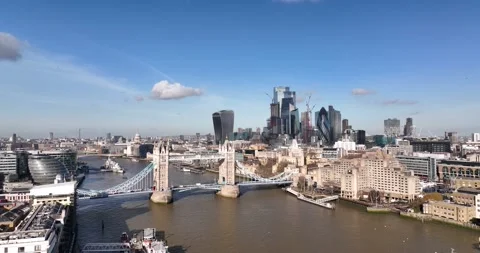 River Thames, historic Tower Bridge and skyscrapers in business hub Stock Footage 170916513