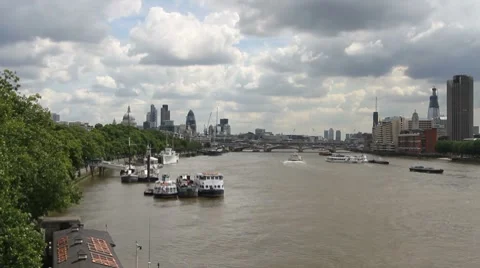 River Thames Skyline London Stock Footage 7728714