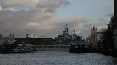 River Thames &amp; Tower Bridge London (B-Roll/Cutaway/GV) | HD 1080 Video stock 47204328
