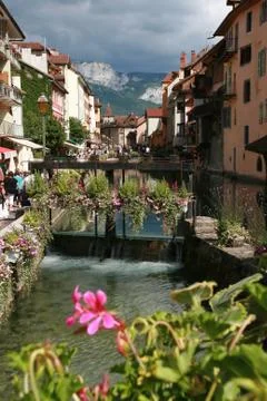 River in a town Stock Photos