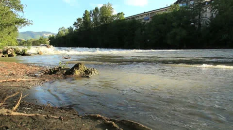 River tracking shot in Geneva Stockbeeldmateriaal 24821907