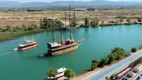 River in Turkey 動画素材 147981425
